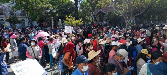 Padres de familia anuncian una marcha por Ley del Bono Escolar 