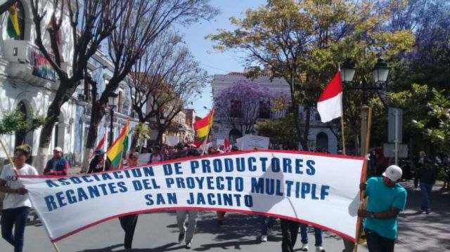 San Jacinto: Los regantes urgen el cambio de tubería 