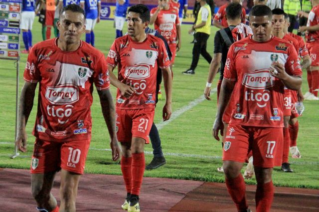 Real Tomayapo recibe a Nacional en el IV Centenario