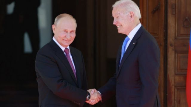 Rusia y EEUU preparan reunión Putin-Biden