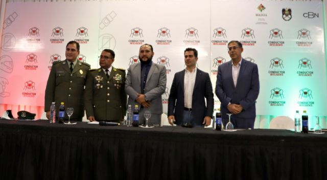 El Viceministerio de Seguridad Ciudadana, la Policía Boliviana  y CBN lanzan una campaña para promover la seguridad vial