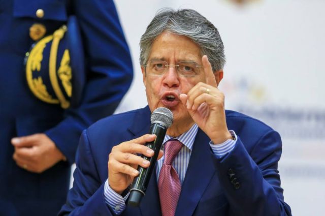 Ecuador: preparan indultos para grupos de reclusos
