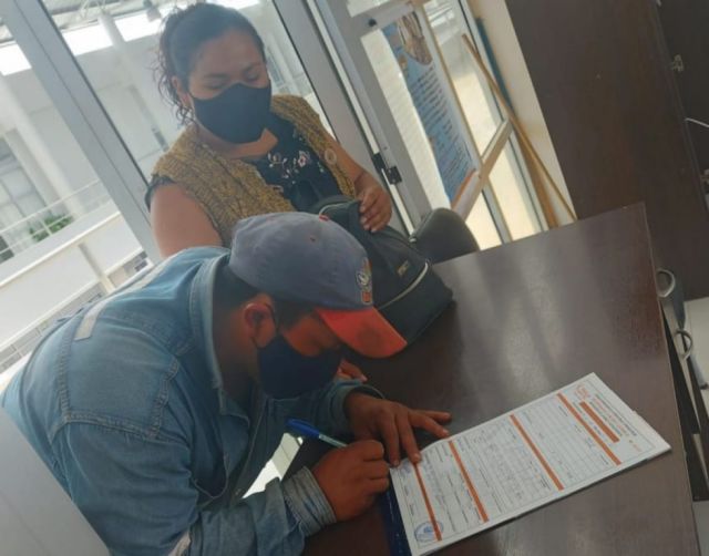 Sube solicitud de permisos de viaje para menores en Tarija