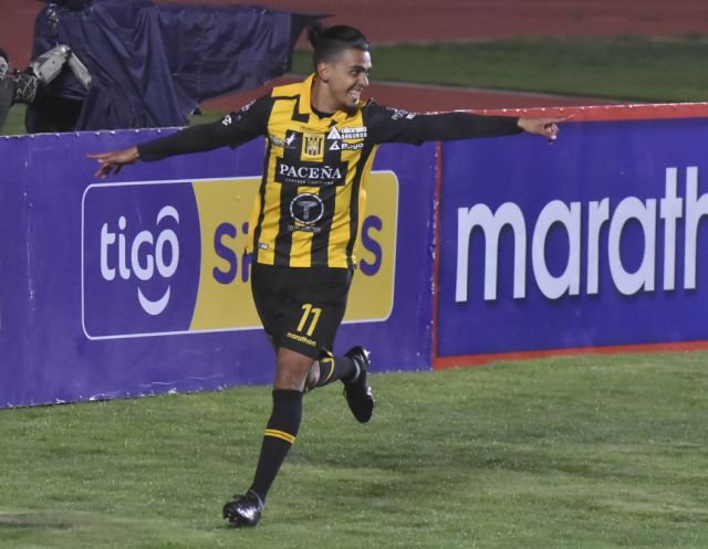El Tigre le ganó a Aurora se mantiene como “líder”