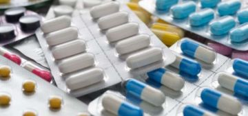 Ecuador: Investigarán la escasez de medicamentos