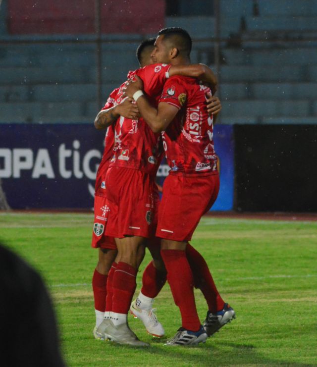 Real Tomayapo visita esta noche a “Wilster”