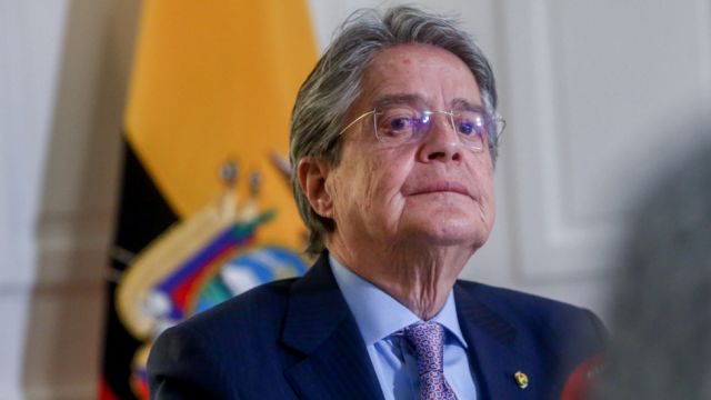 El Parlamento y la Contraloría de Ecuador le dan un frenazo al proceso contra Lasso por los Papeles de Pandora