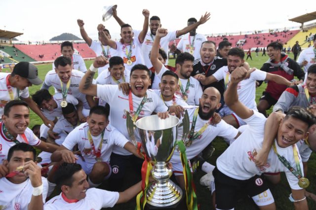 La “U” de Vinto asciende  al fútbol profesional 