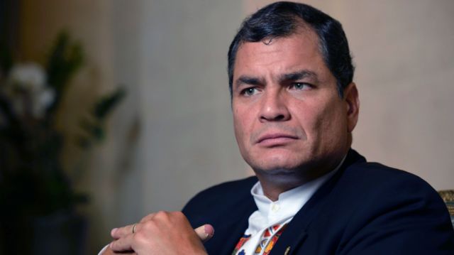 Correa califica de "sinvergüenza" a Lenín Moreno