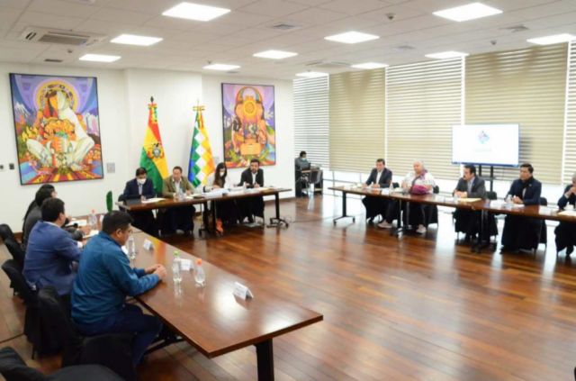 Los 9 gobernadores confirmaron su asistencia al Consejo de Autonomías