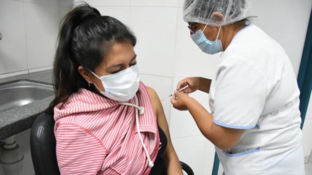 Covid: Graduaciones aceleran  la vacunación en los escolares de Tarija 