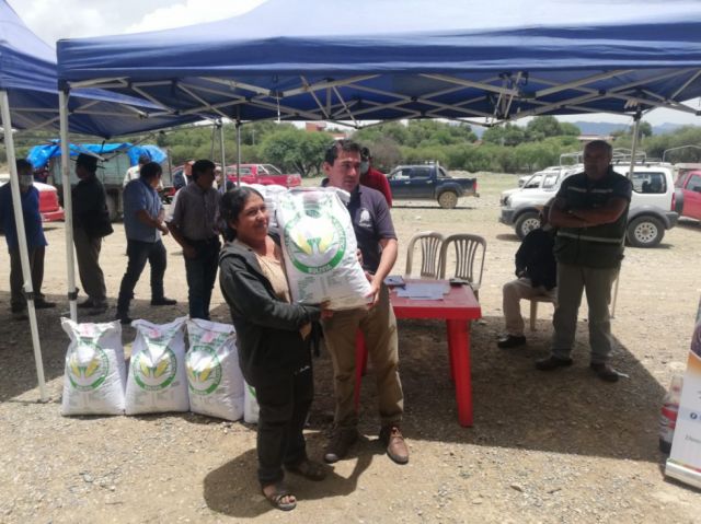 El INIAF apoyará a productores de leche de Tarija