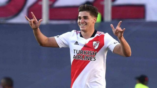 La marca con la que Álvarez supera de Suárez y Haaland