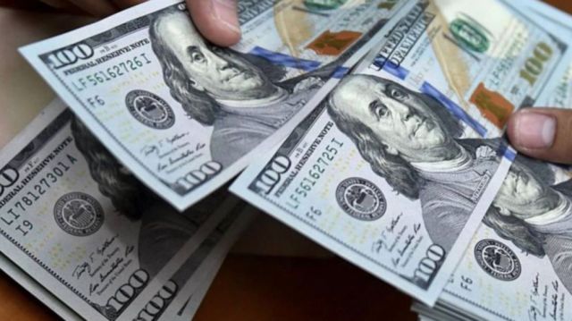 El dólar se dispara tras las presidenciales de Chile