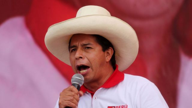 Pedro Castillo declara ante la fiscal de la nación por los presuntos ascensos irregulares en las Fuerzas Armadas