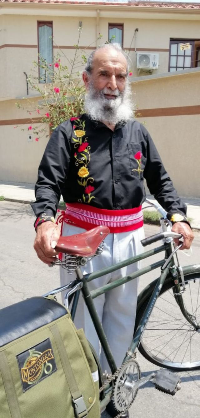 Firpo Romero, actor y ciclista