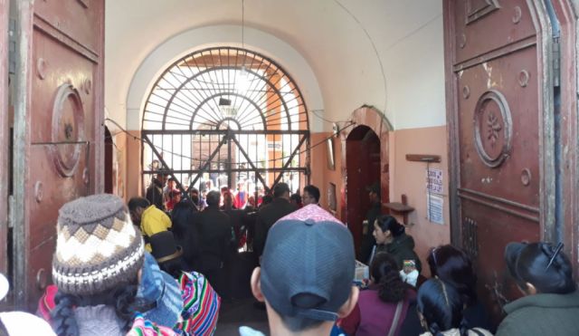 Disponen encapsular todos los centros penitenciarios en el país