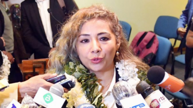 Aduana Nacional ratifica que no habrá perdonazo para autos "chutos"