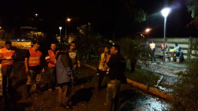 Los vecinos en Yacuiba tras la intensa lluvia 