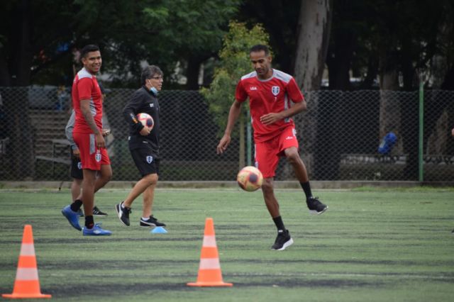Tomayapo realizó su primera práctica de la temporada 2022