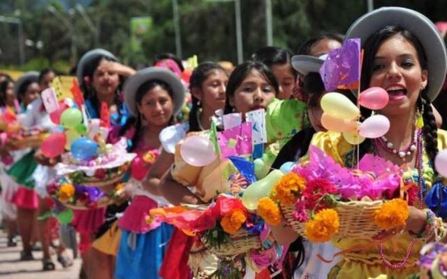 Ministra deja a las gobernaciones y alcaldías la decisión sobre permitir o no Carnaval 