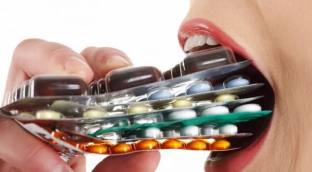 La automedicación, una acción común en la cuarta ola Covid