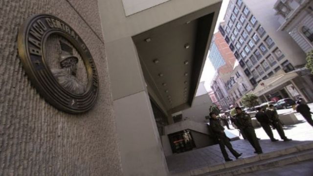 El BCB prohíbe el uso de criptomonedas