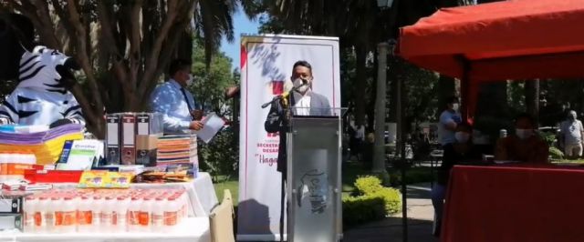 Colegios de Tarija reciben materiales escolares, de bioseguridad y limpieza para el retorno a clases