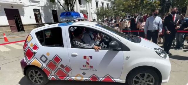 Tarija apuesta por los vehículos eléctricos en beneficio del medio ambiente