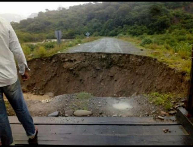 Río Bermejo se lleva la plataforma y deja aislado a Los Toldos 