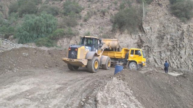 Los derrumbes afectan vías hacia el Chaco y Bermejo