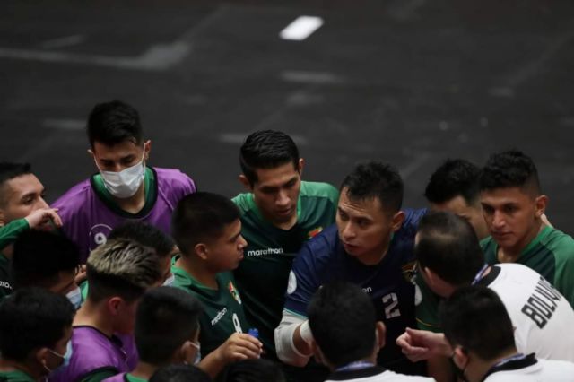 Bolivia vence a Perú 4-3 en la segunda fecha de la Copa América de Futsal