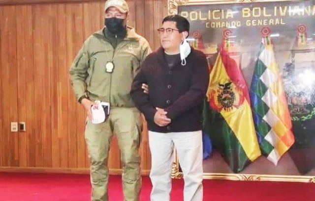 Envían a la cárcel al juez Alcón  que liberó al asesino serial