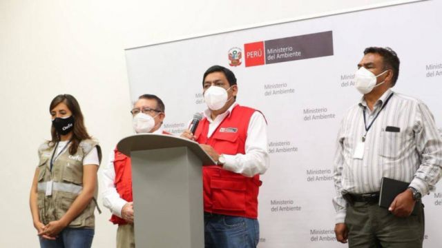El Gobierno de Perú anuncia la paralización de todas las actividades de Repsol en el mar hasta que la empresa otorgue "garantías técnicas"
