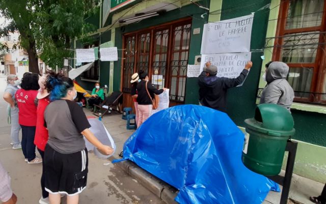 Pacientes con cáncer mantienen  protestas contra la CNS Tarija