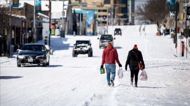 Una potente tormenta de nieve  golpea la Costa Este de EEUU