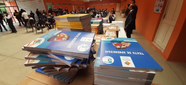 Educación garantiza distribución de textos escolares en un plazo de dos semanas