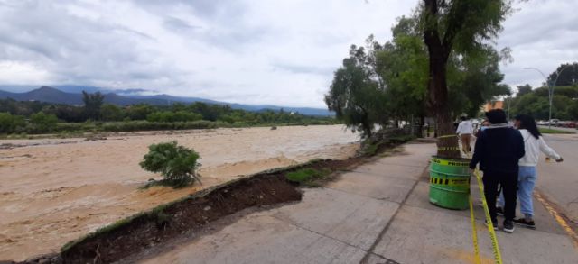 Intensifican tareas para encauzar el río y garantizar el suministro de agua en Tarija
