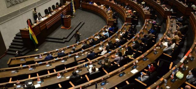 Asamblea: Falta de quórum impide formar comisión para investigar ítems ‘fantasmas’ 