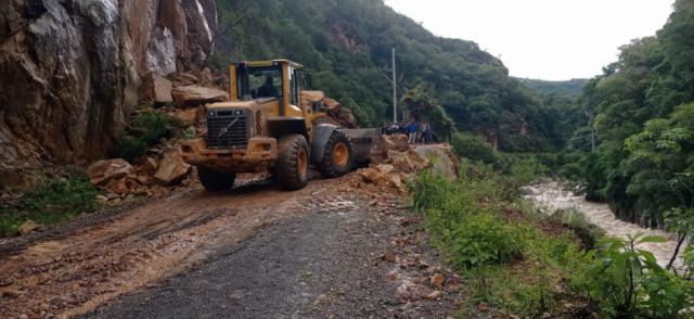 Gobernación de Tarija habilita los caminos tras las lluvias 