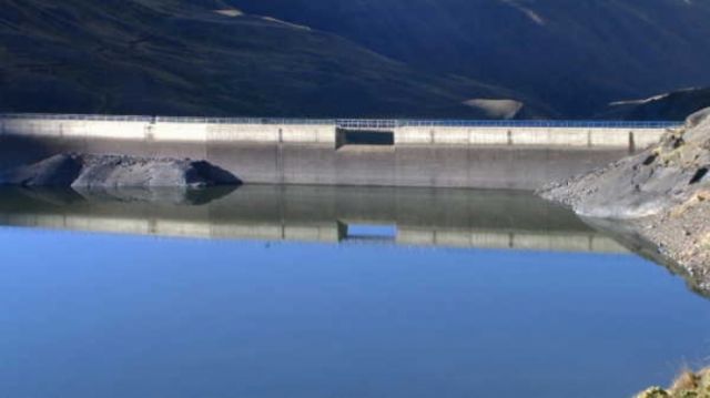 Elaboran proyecto para reparar la represa Huacata 