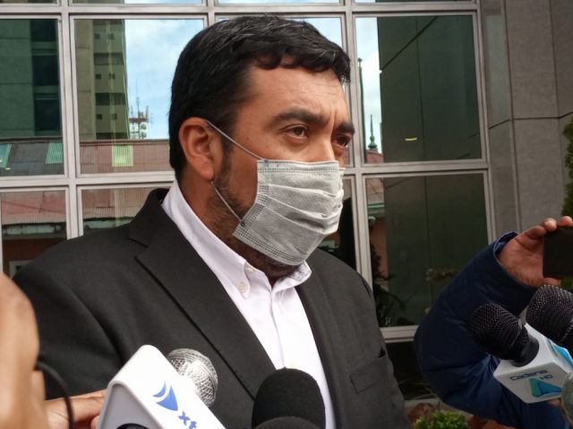 Gobierno convoca a Sedes y Seducas de los nueve departamentos para analizar "vacunación y clases seguras"