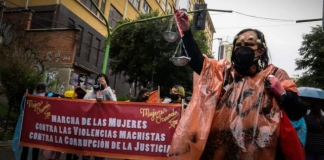 Galindo dice tener información que hará “caer el techo” sobre la cabeza del Ministro de Gobierno