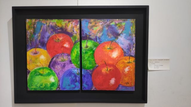 “Manzanas abstractas”, Patricia Herbas