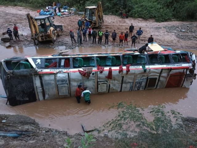 Embarrancamiento de flota deja cuatro fallecidos, en Chuquisaca