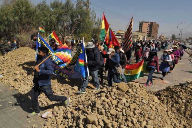 Corte Internacional descarta investigación contra Evo, Loza y Huarachi por bloqueos de 2020