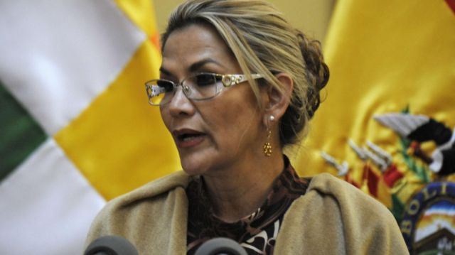 Siles: derecho a la salud de Áñez está garantizado
