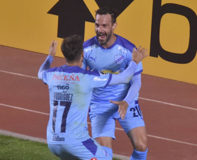 Bolívar clasifica a la siguiente  fase de la Copa Libertadores  