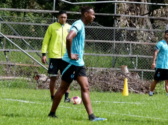 Se confirmó la lesión de Caicedo y su tiempo de recuperación 