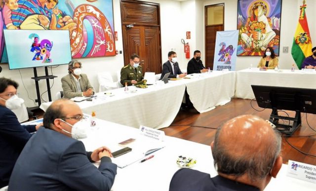 Abogados cuestionan la legalidad  de la Comisión de Revisión de Casos